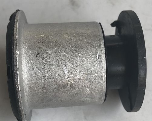 Beli 7L0407183A Bagian Suspensi Pengendalian Lengan Busing online manufacture